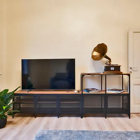 Apartment My Honeyed Corner Siena